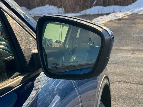 Certified 2022 Ford Escape SEL image 11