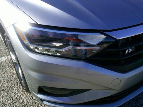 Used 2019 Volkswagen Jetta R-Line image 37