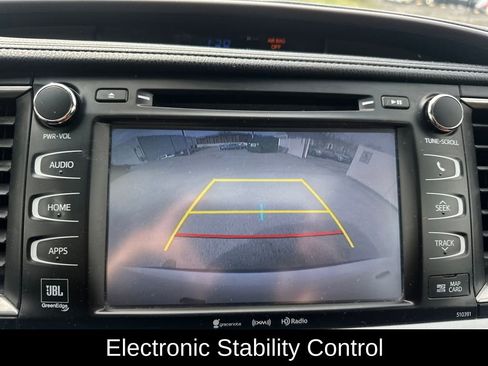 Used 2019 Toyota Highlander Limited image 15