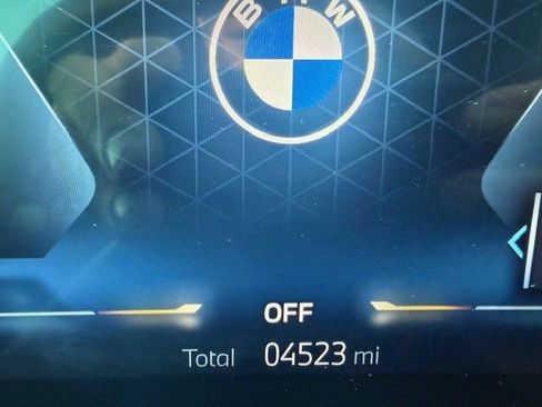 Used 2025 BMW X3 xDrive30i w/ Premium Package image 4