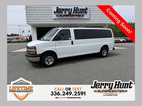 Used 2024 Chevrolet Express 3500 LT w/ LT Preferred Equipment Group image 1