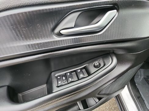 Certified 2023 Jeep Grand Cherokee L Laredo image 15