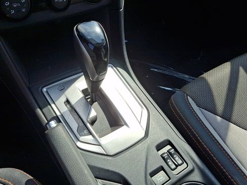 Used 2018 Subaru Crosstrek 2.0i Premium w/ Popular Package #3 image 14