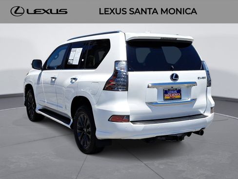 Used 2021 Lexus GX 460 Premium w/ Premium Package AWD/4WD image 7