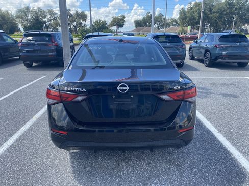 Used 2024 Nissan Sentra SV FWD image 9