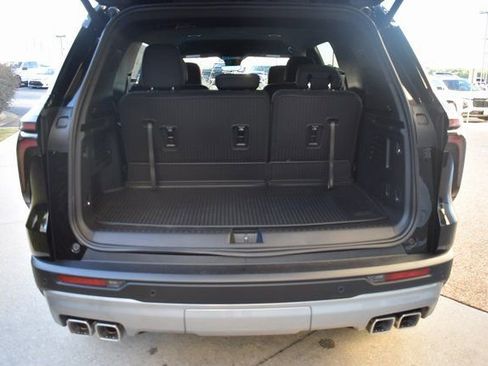 New 2026 Chevrolet Traverse LT w/ Driver Confidence Package image 9