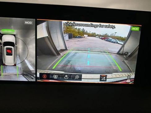 New 2026 Nissan Armada SL w/ Captain's Chari Seat Package image 28