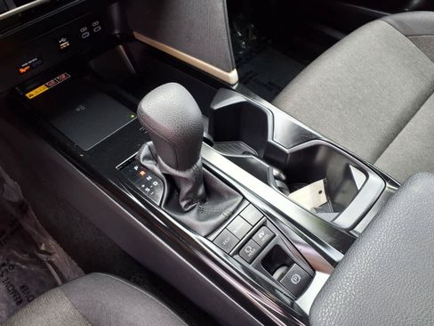 Used 2025 Toyota Camry LE FWD image 25