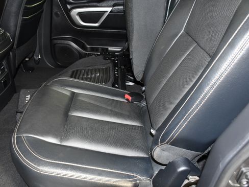 Used 2017 Nissan Titan SL AWD/4WD image 55
