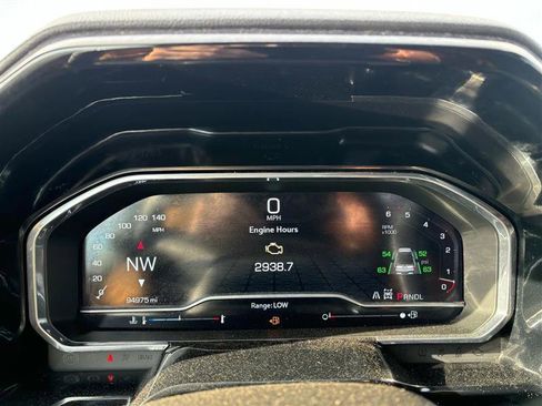 Used 2024 GMC Sierra 2500 SLE image 14