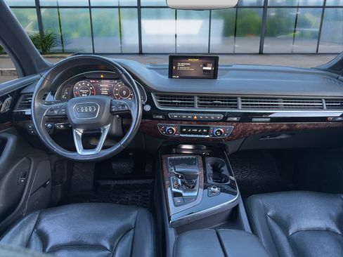 Used 2019 Audi Q7 3.0T Prestige image 14