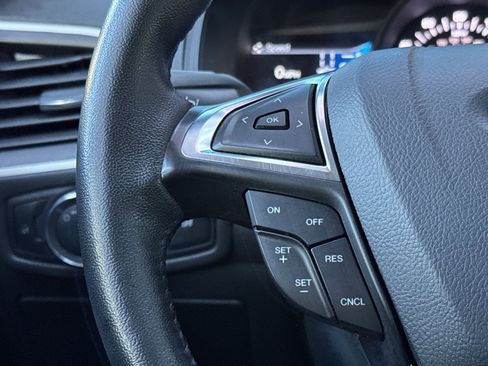 Used 2024 Ford Edge SEL image 27