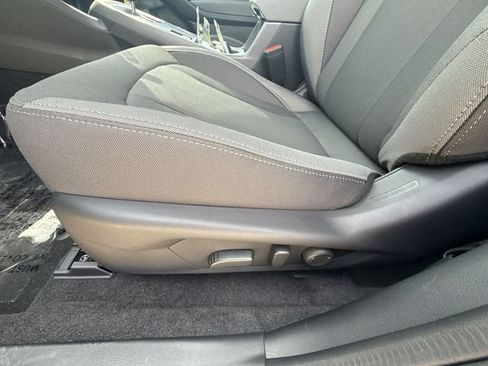 New 2026 Subaru Crosstrek 2.0i Premium AWD/4WD image 12