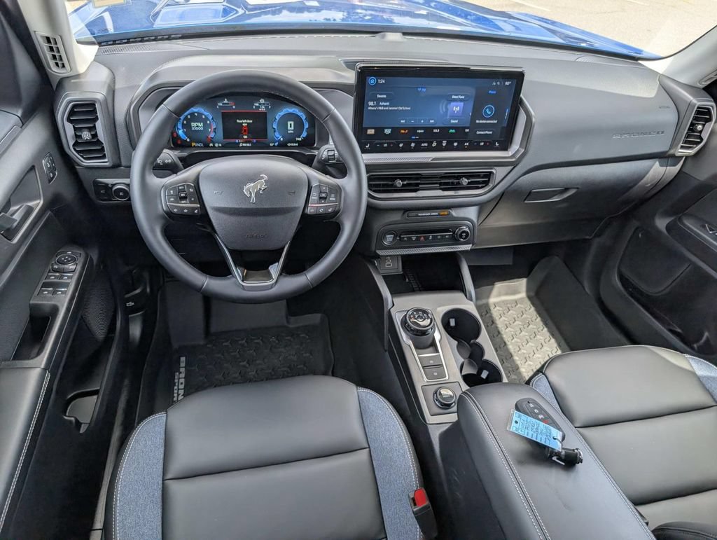 Used 2025 Nissan Kicks S FWD image 47