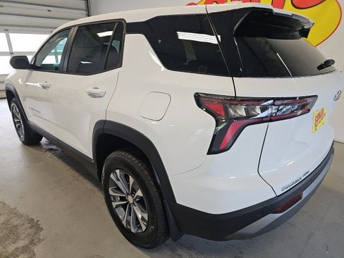 Used 2026 Chevrolet Equinox LT w/ Convenience Package II image 6