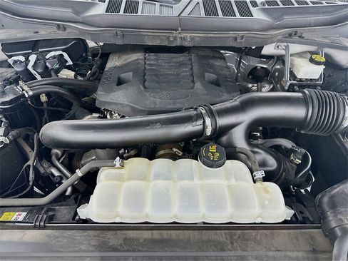 Used 2021 Ford F150 XLT w/ Equipment Group 302A High image 32