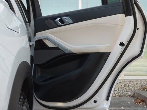 Used 2020 BMW X6 sDrive40i w/ Premium Package RWD image 32