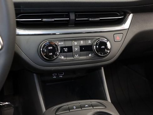 New 2026 Buick Envista Sport Touring w/ Convenience I Package FWD image 21