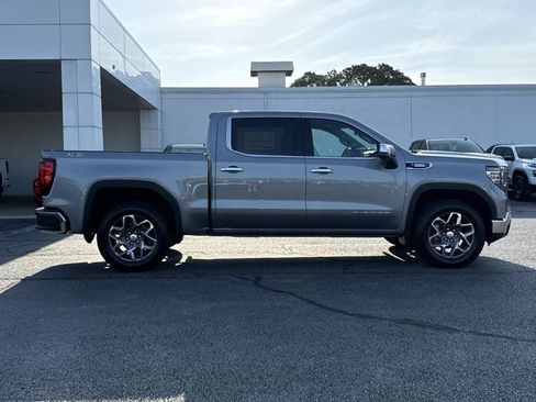 New 2026 GMC Sierra 1500 SLT AWD/4WD image 2