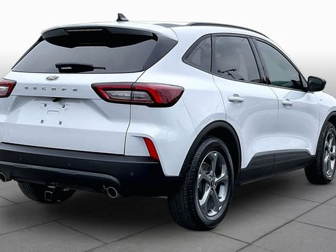 Used 2025 Ford Escape ST-Line w/ Tech Pack #1 FWD image 11