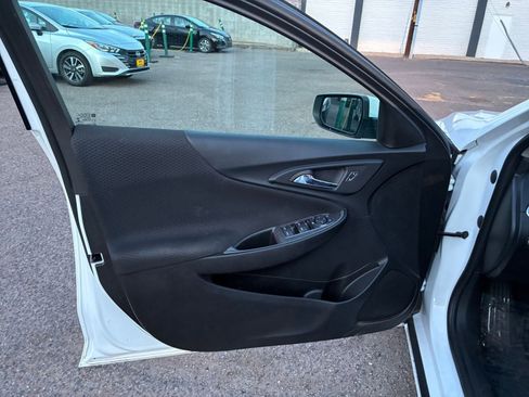 Used 2023 Chevrolet Malibu LT w/ Driver Confidence Package image 18