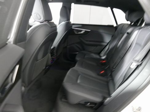 New 2026 Audi Q8 Premium Plus image 28