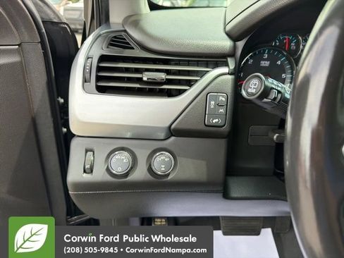 Used 2019 Chevrolet Tahoe LT AWD/4WD image 15