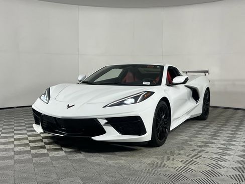 Used 2025 Chevrolet Corvette Stingray Convertible w/ 1LT image 10