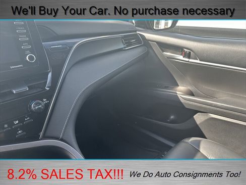 Used 2023 Toyota Camry SE image 16