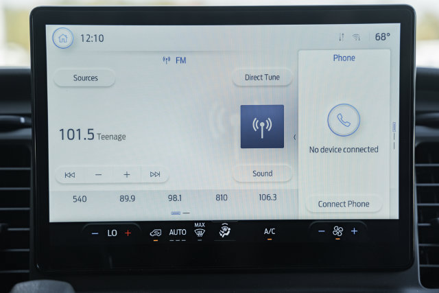 Used 2026 Ford Transit 250 148 Medium Roof RWD image 30