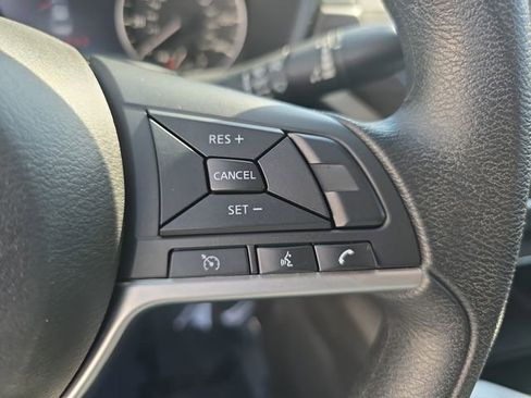 Used 2024 Nissan Altima 2.5 SV image 20