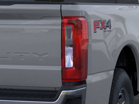 New 2026 Ford F250 XL image 21