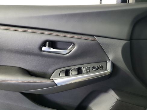 Used 2024 Nissan Sentra SR w/ Lighting Package image 28