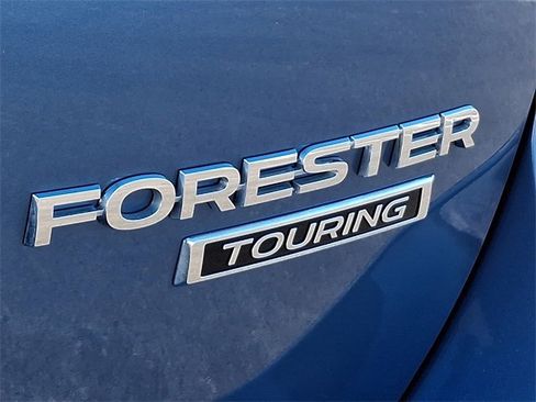Used 2023 Subaru Forester Touring image 29