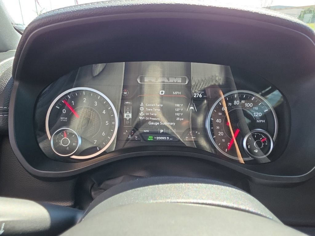 Used 2026 RAM 1500 Laramie AWD/4WD image 16