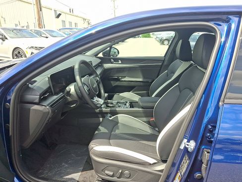 New 2026 Kia K5 GT-Line image 9