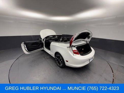 Used 2019 Buick Cascada Premium FWD image 29
