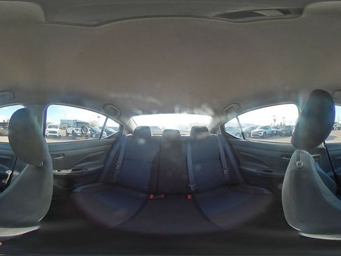 Used 2025 Nissan Versa SV FWD image 40