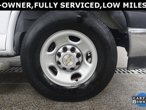 Used 2024 Chevrolet Express 2500 Work Van 3D Cargo Van w/ Driver Convenience Package image 19