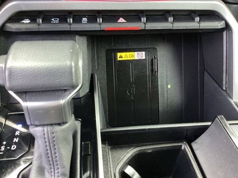 Used 2024 Toyota Tundra Platinum image 19