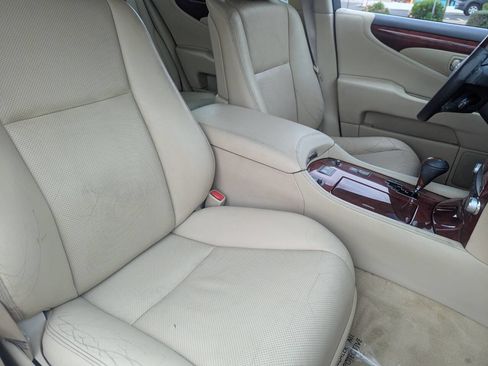 Used 2012 Lexus LS 460 w/ Luxury Value Edition image 10