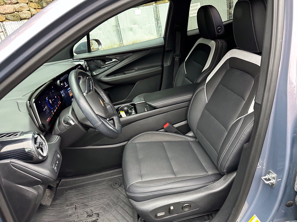 Certified 2024 Chevrolet Blazer EV LT AWD/4WD image 19