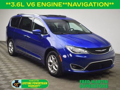 Used 2019 Chrysler Pacifica Touring-L Plus w/ Advanced Safetytec Group
