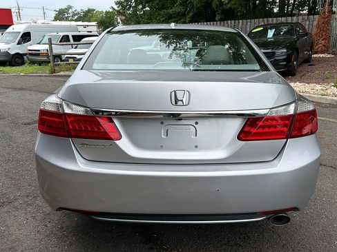 Used 2015 Honda Accord EX-L image 6