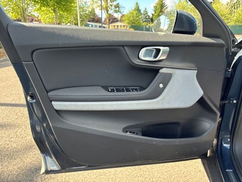 Used 2023 Polestar Polestar 2 w/ Pilot Pack AWD/4WD image 16