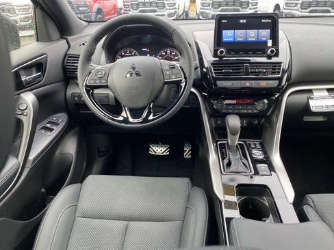 New 2026 Mitsubishi Eclipse Cross Black Edition image 8