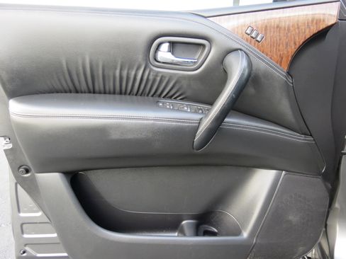 Used 2017 Nissan Armada SL w/ Interior Lighting Package image 26