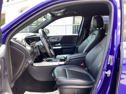 Used 2021 Mercedes-Benz GLB 250 4MATIC image 29