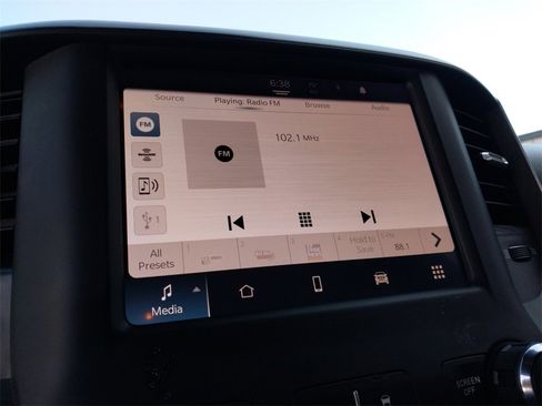 Used 2024 RAM 3500 Big Horn image 15