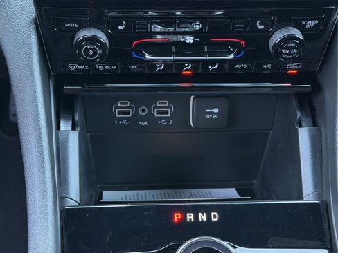 New 2025 Jeep Grand Cherokee L Limited image 14